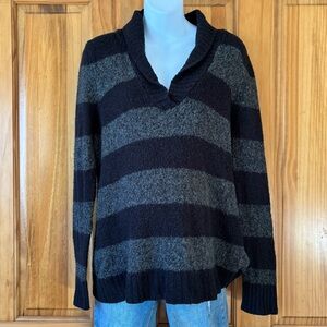 Motherhood Maternity sweater